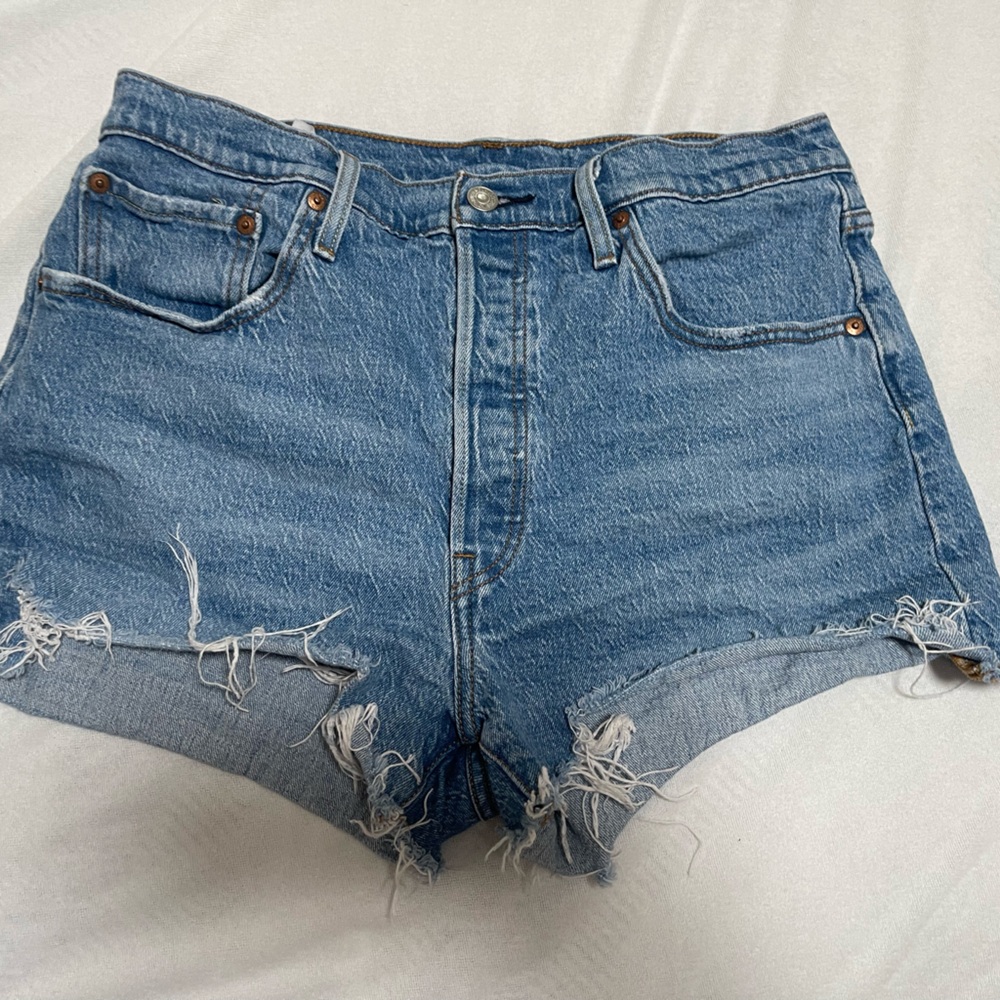Levi’s 501 shorts